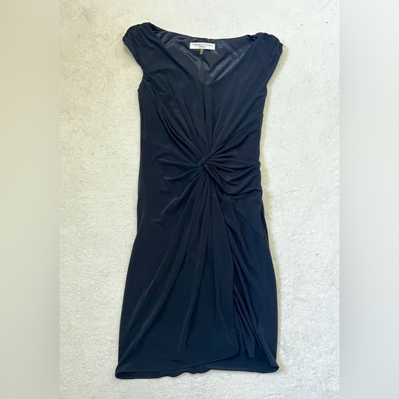 Trina Turk Fitted Sleeveless Black Cocktail Dress - Size 4 - Picture 2 of 11